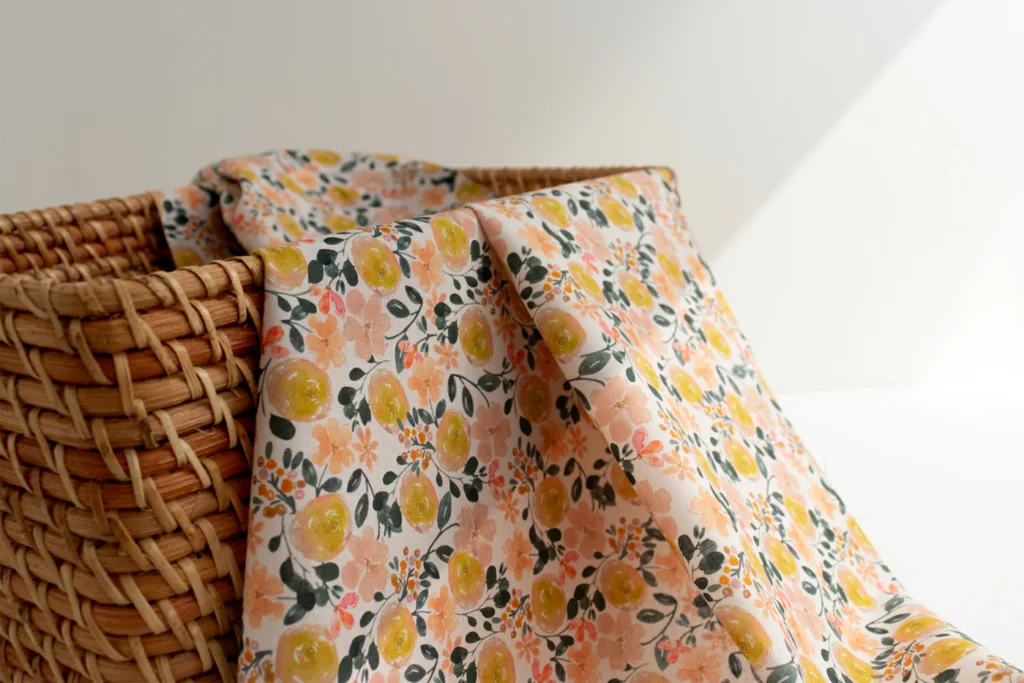 Tissu motif aquarelle Decollections
